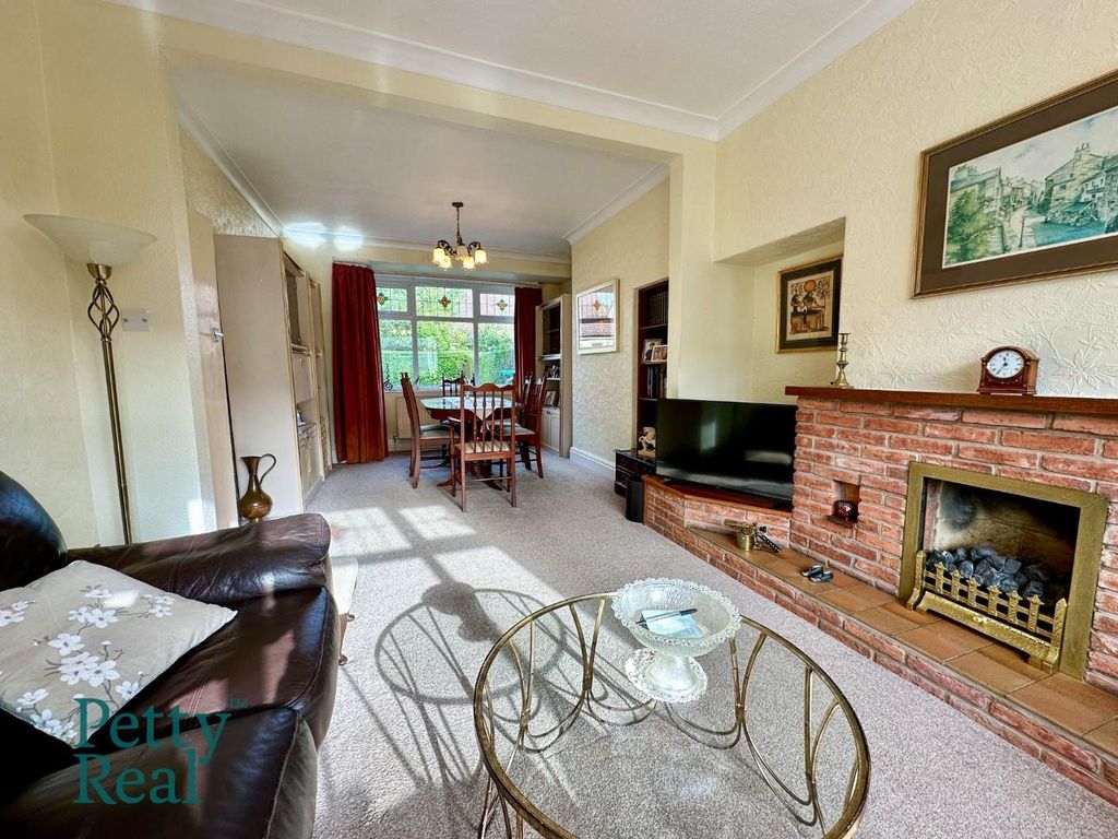 Property photo 2 of 17 753F47F4-B263-4Adc-9079-55F274B4944F.Jpeg