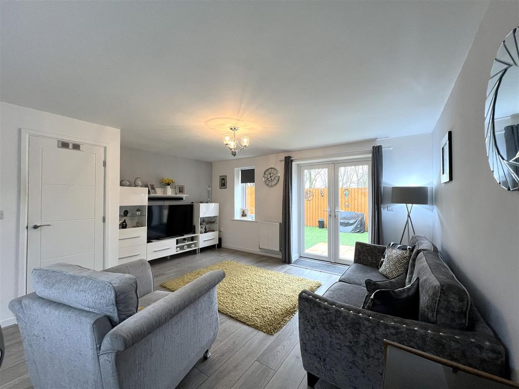 Property photo 3 of 17 Img_1362.Jpg