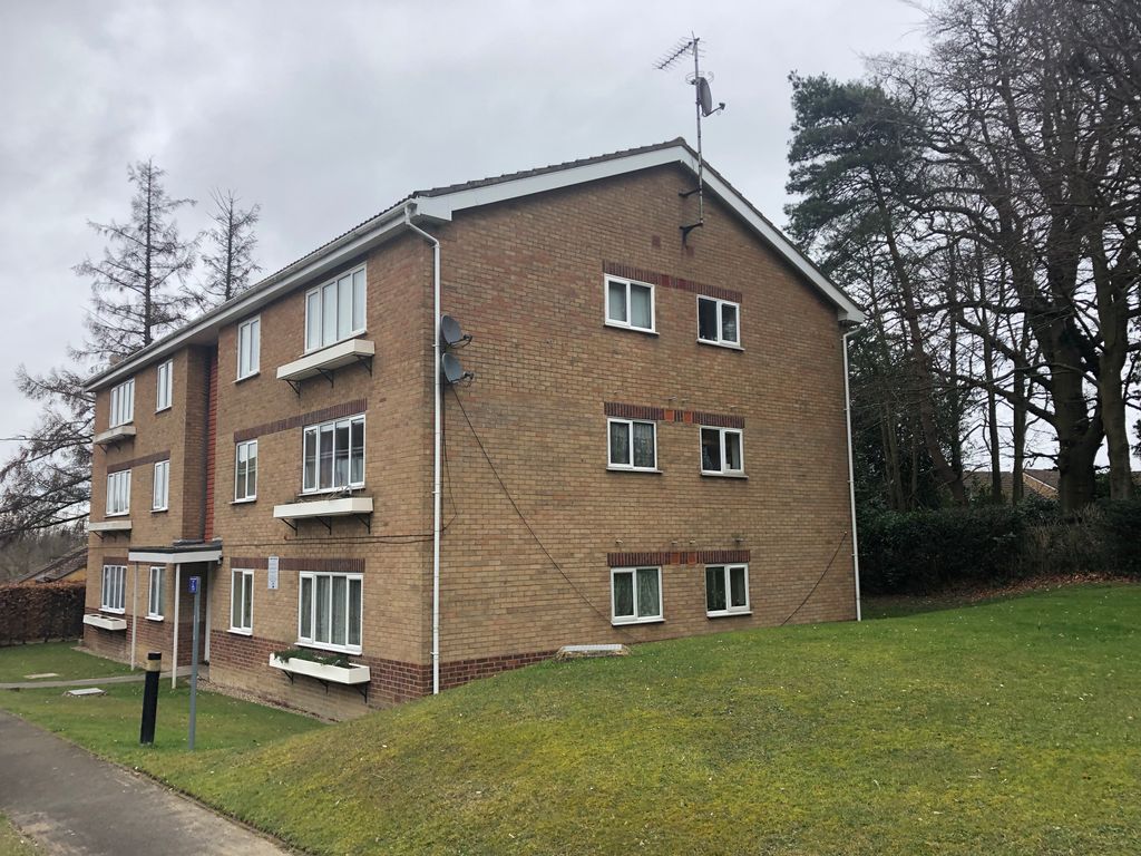 Property photo 1 of 4 External