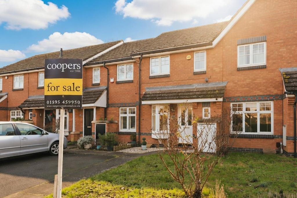 Property photo 1 of 12 External