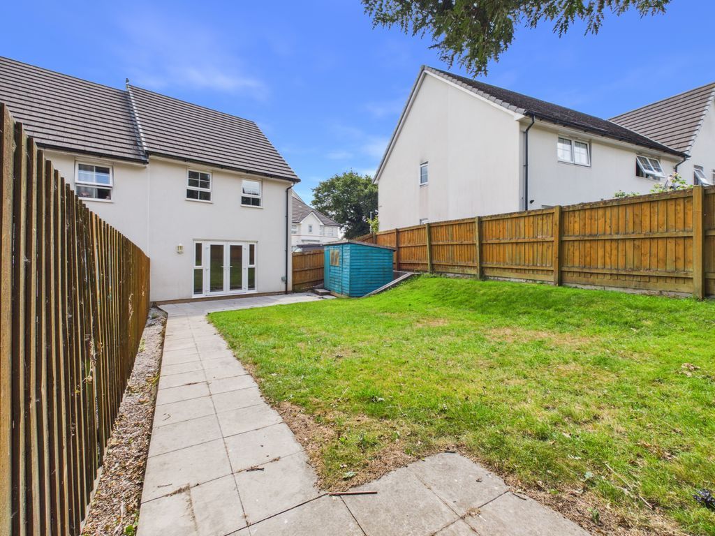 Property photo 2 of 13 Garden And Rear Elevation