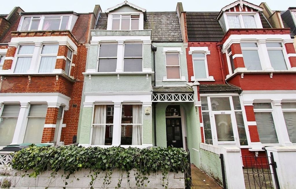 Property photo 1 of 7