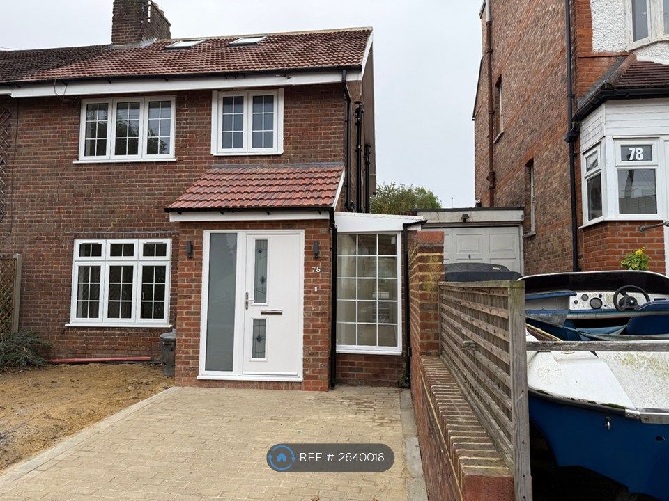 Property photo 2 of 34