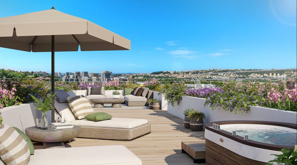 Property photo 1 of 10 New Penthouse With Sea View, Rooftop Terrace, Jacuzzi, Swimming Pool And Parking Spaces
