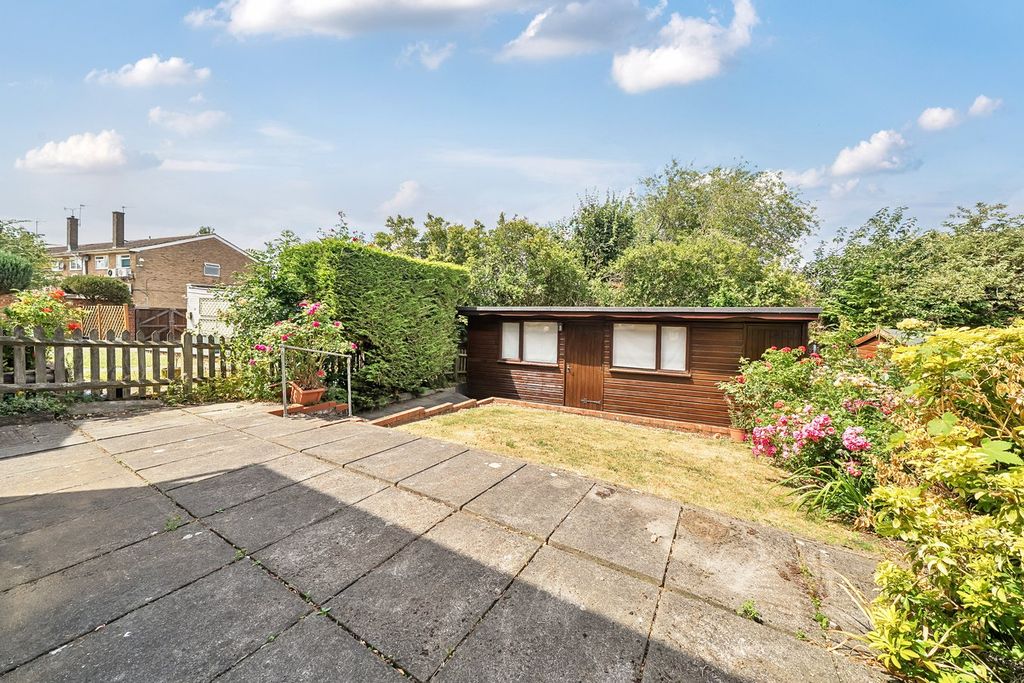 Property photo 2 of 15