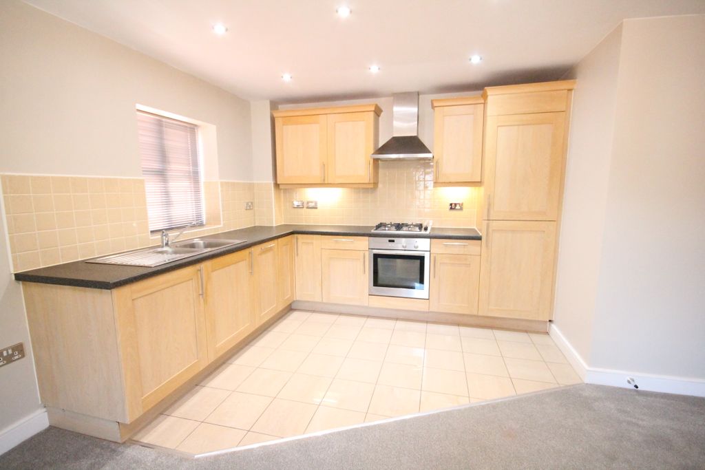 Property photo 2 of 11