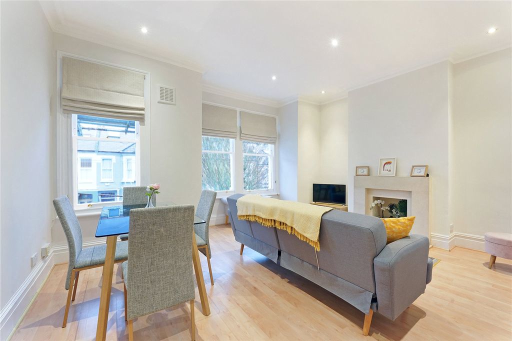 Property photo 1 of 9 Reception Room