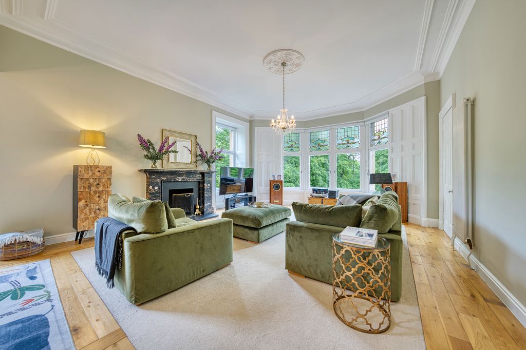 Property photo 2 of 43 5678