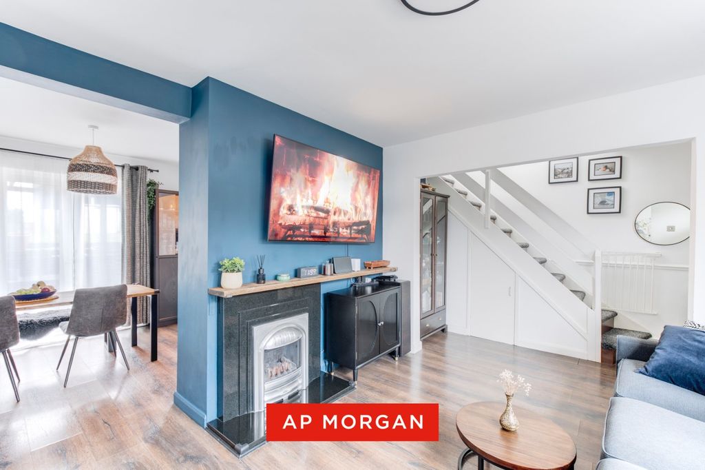 Property photo 3 of 21 Picture No. 04