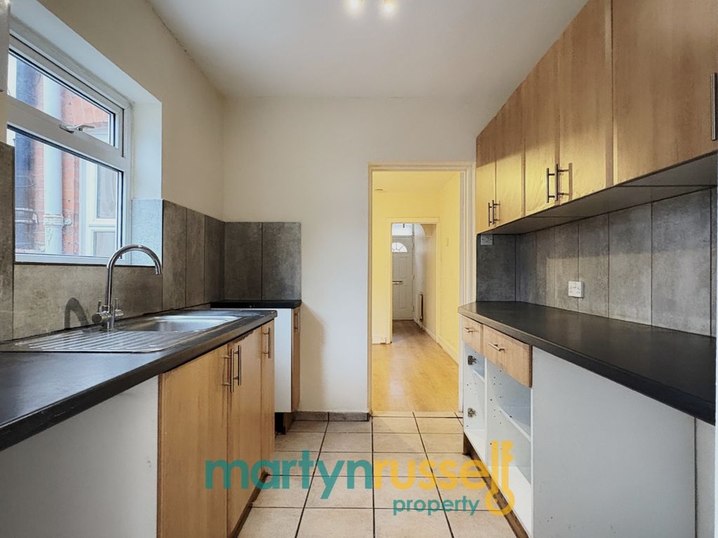 Property photo 3 of 13 4535986