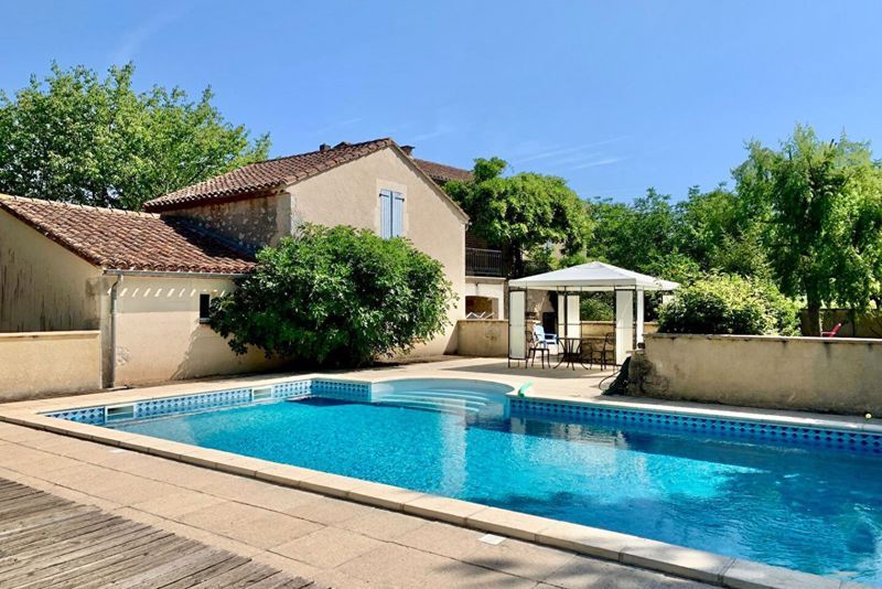 Property photo 2 of 20 Photo 2