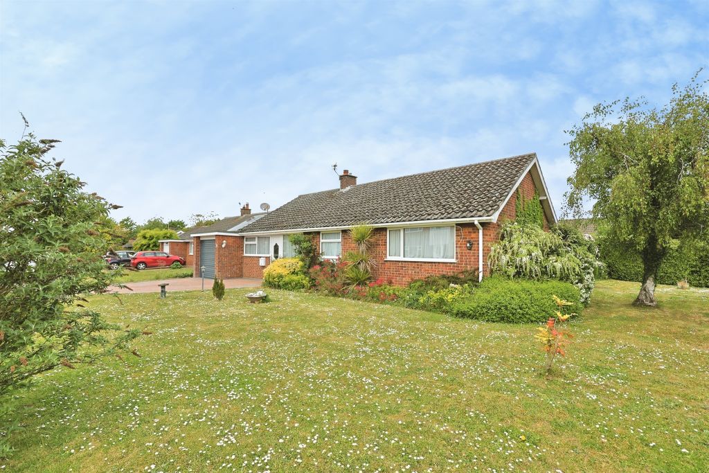 Property photo 2 of 19