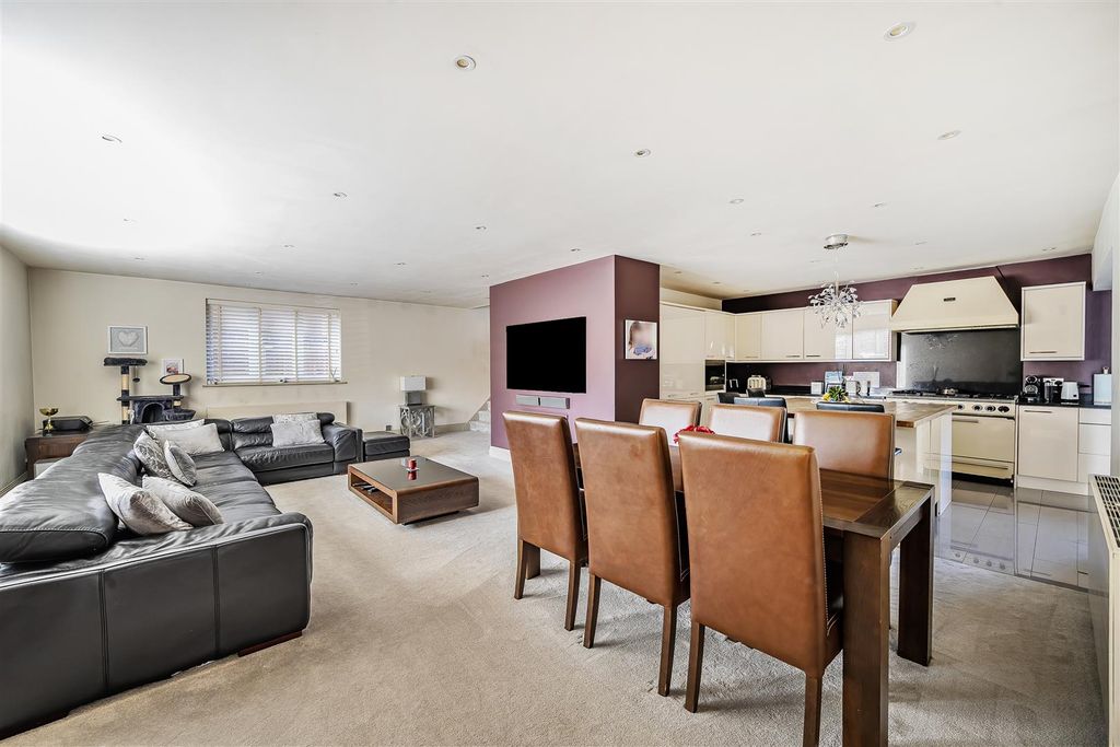 Property photo 3 of 15 Living Room (2).Jpg