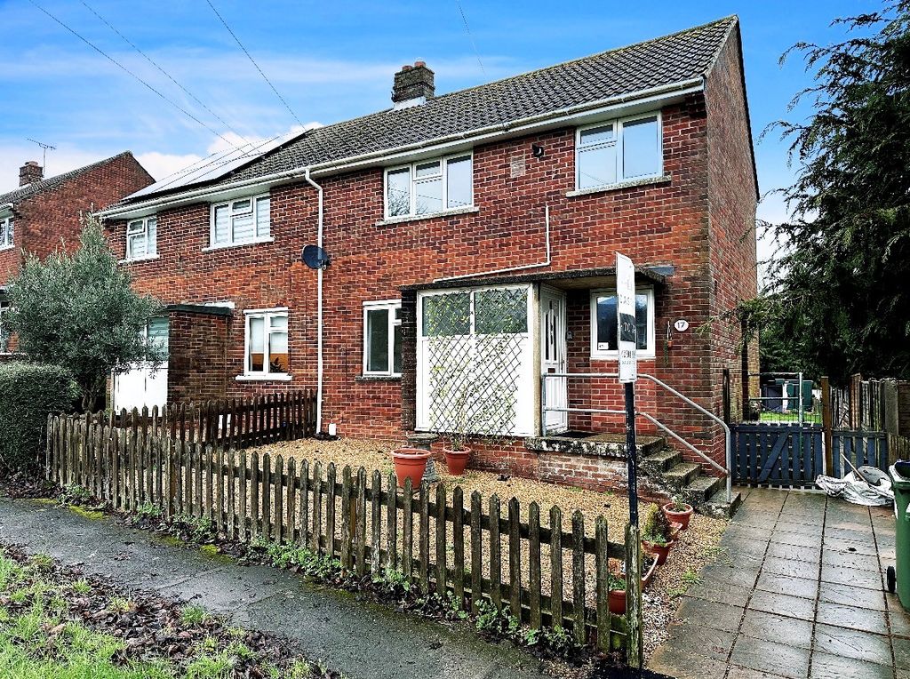 Property photo 1 of 8