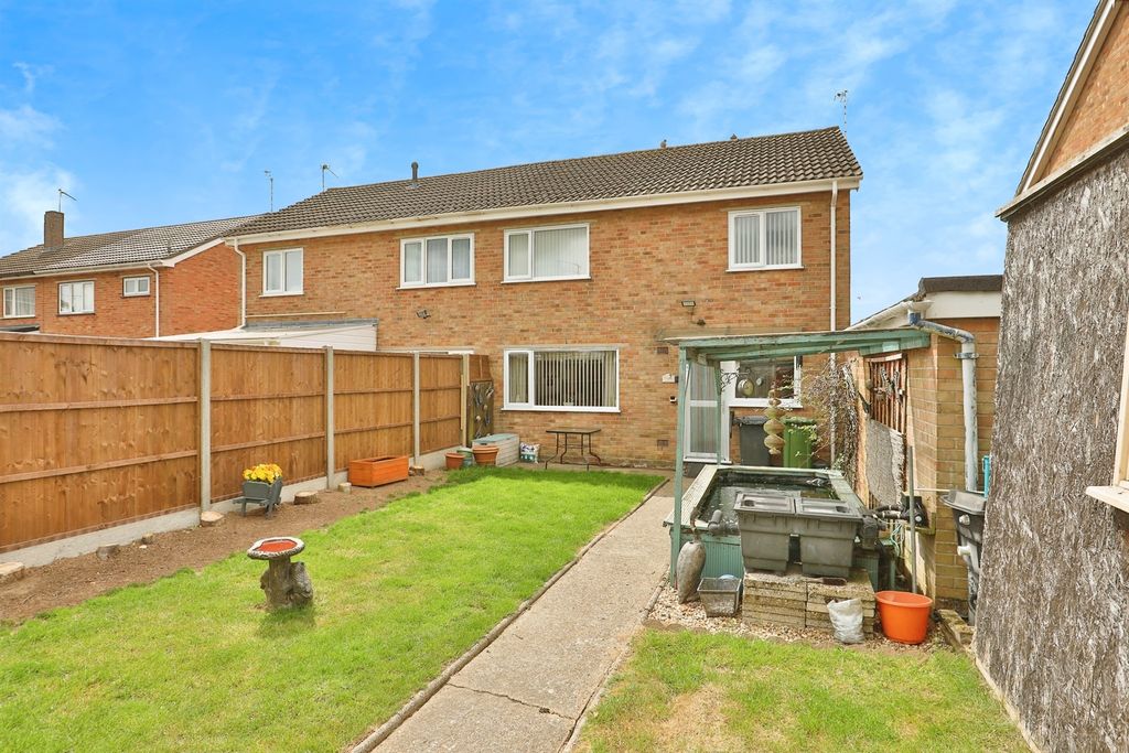 Property photo 3 of 16