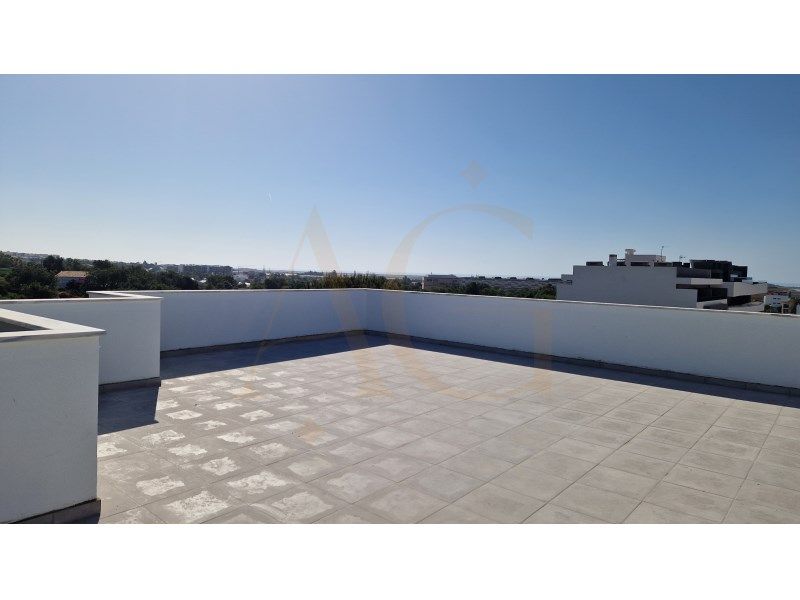 Property photo 1 of 27