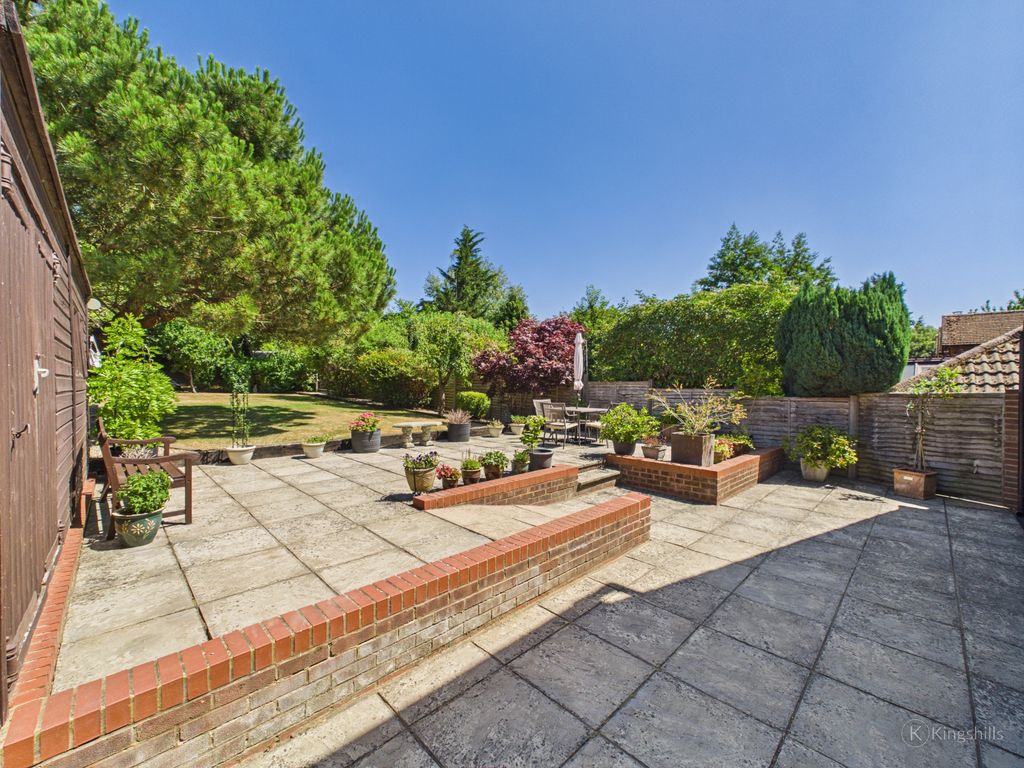 Property photo 3 of 21 Patio