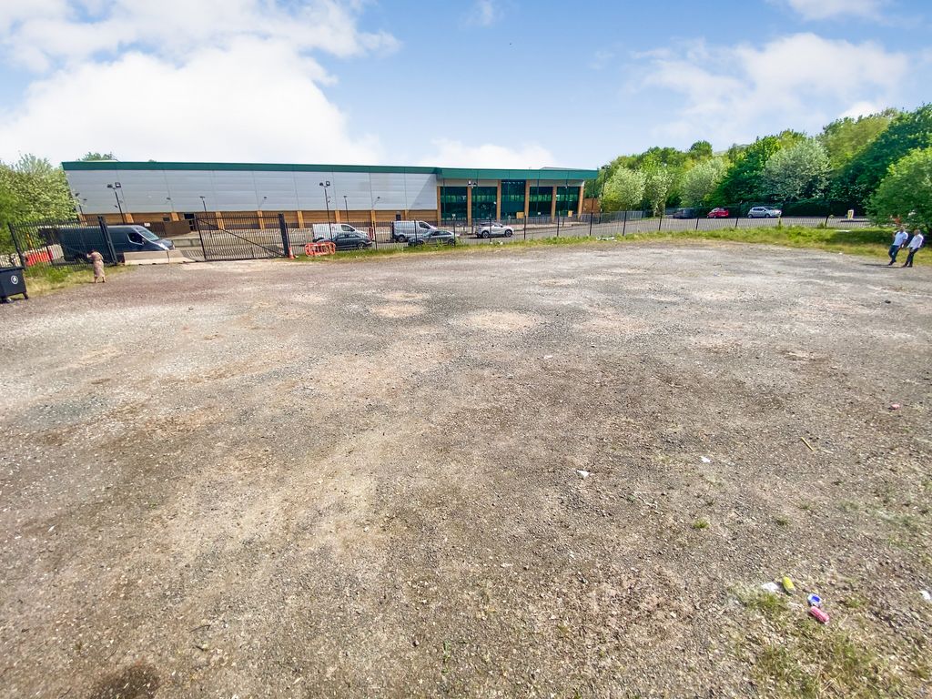 Property photo 1 of 6