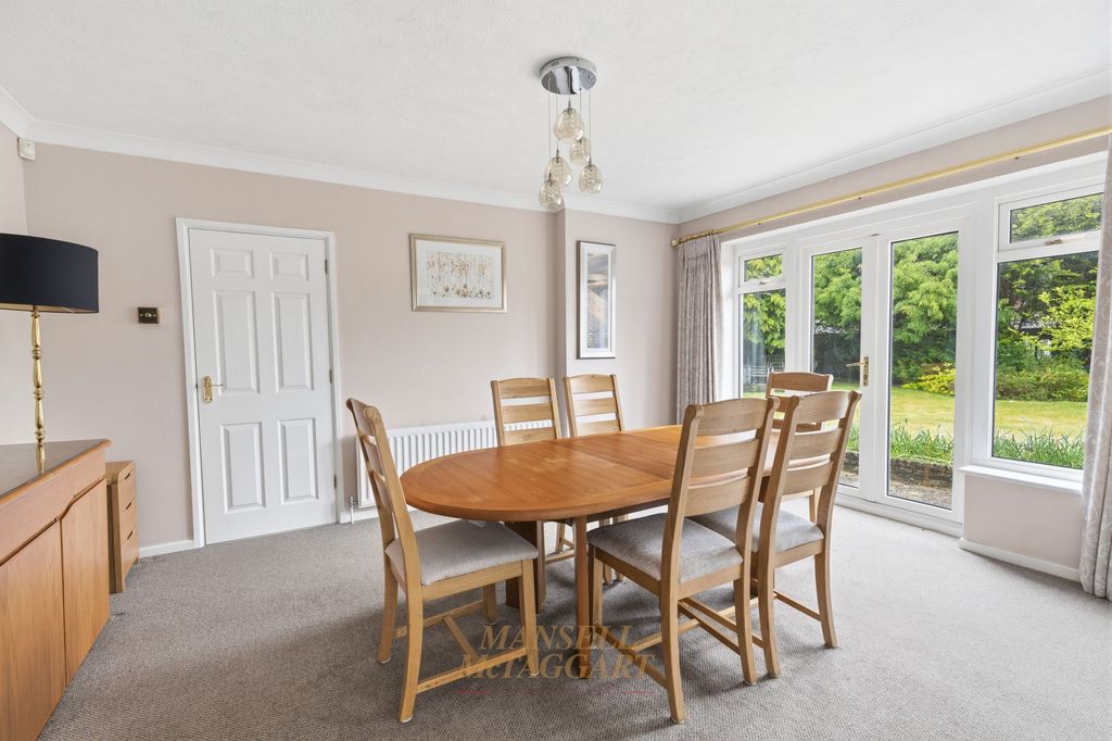 Additional image 9 of 4 bed detached house for saleOld Horsham Road, Crawley RH11