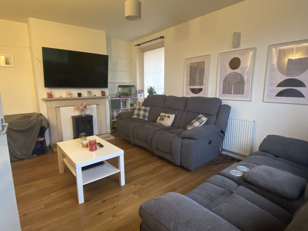 Property photo 3 of 10 Not Specified