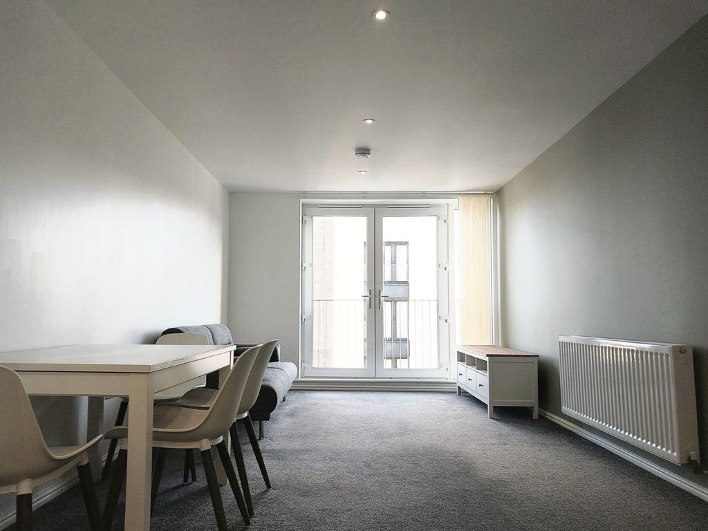 Property photo 3 of 18 Photo 3