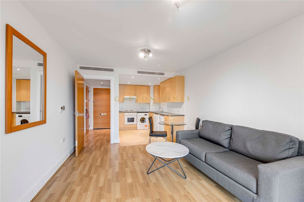 Property photo 1 of 11 Picture No. 43