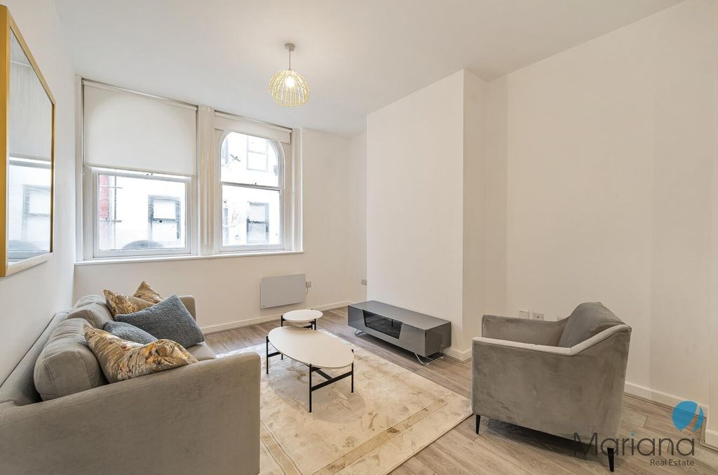 Property photo 1 of 17 Reception Room