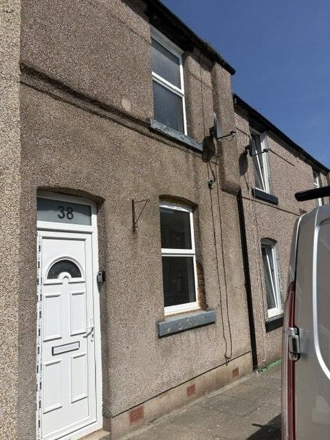 Property photo 1 of 11