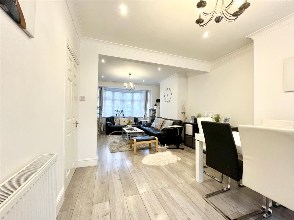 Property photo 2 of 11 Img_3404.Jpg