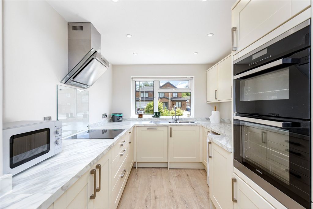 Property photo 1 of 11 Picture No. 09