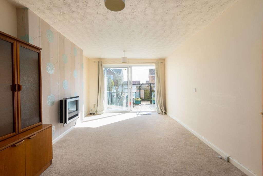 Property photo 1 of 17 152 Stockwood Lane-12.Jpg