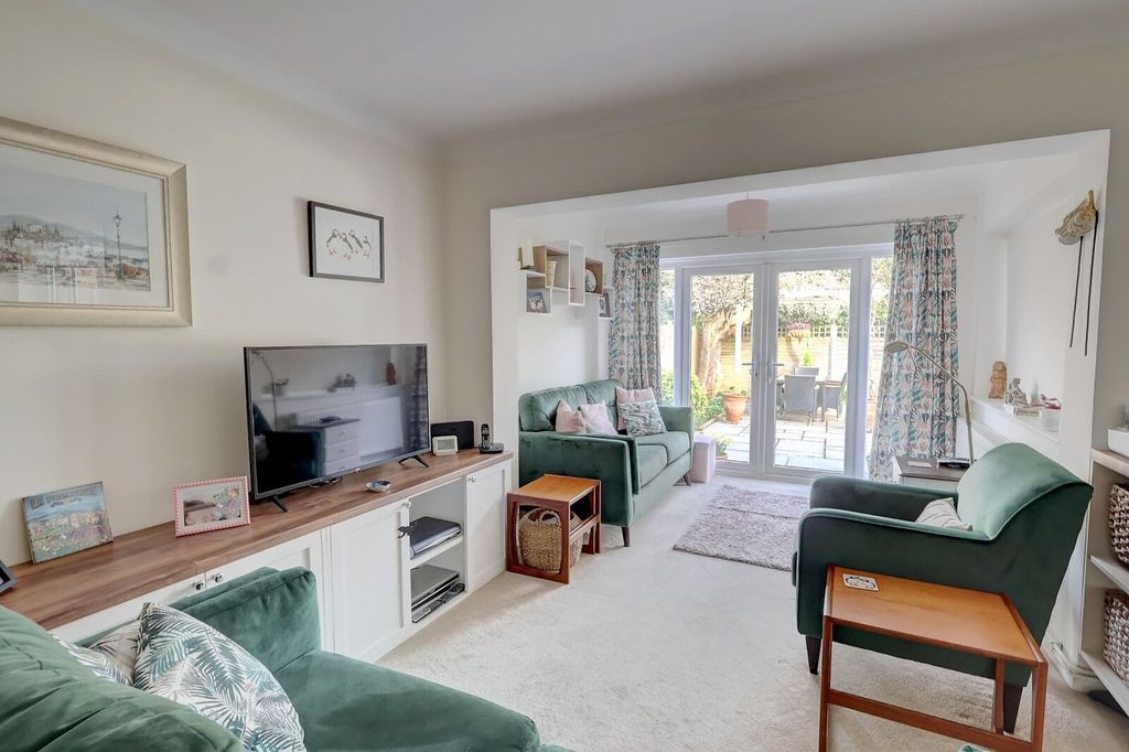 Property photo 2 of 15 Picture No. 02