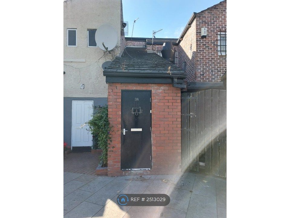 Property photo 2 of 16