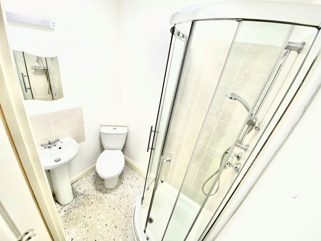 Property photo 2 of 4