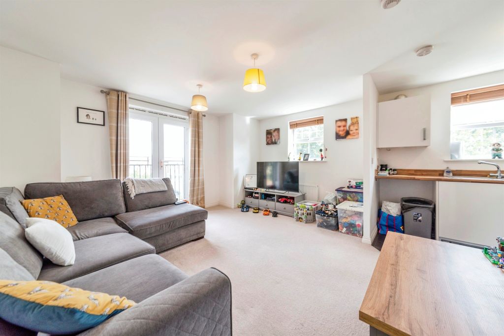 Property photo 2 of 17