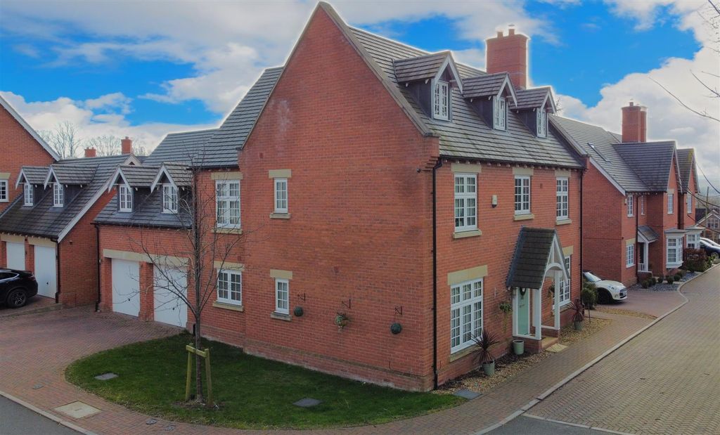 Property photo 1 of 29 External...Png