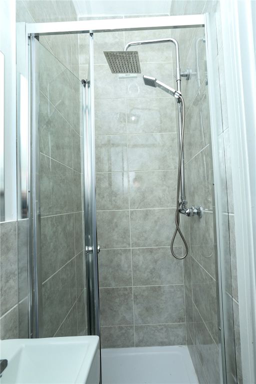 Property photo 3 of 24 Picture No. 03