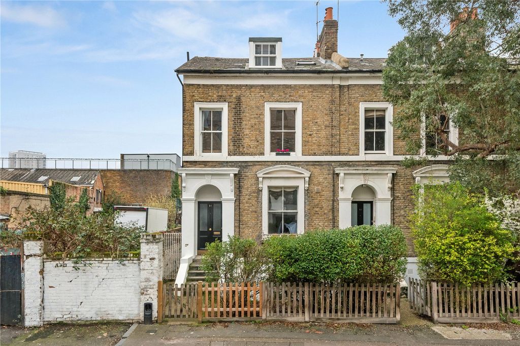 Property photo 1 of 12 Picture No. 10