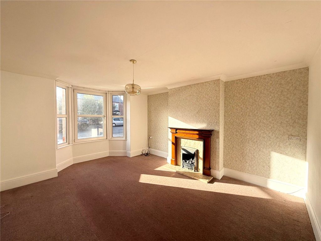 Property photo 2 of 7 Picture No. 04