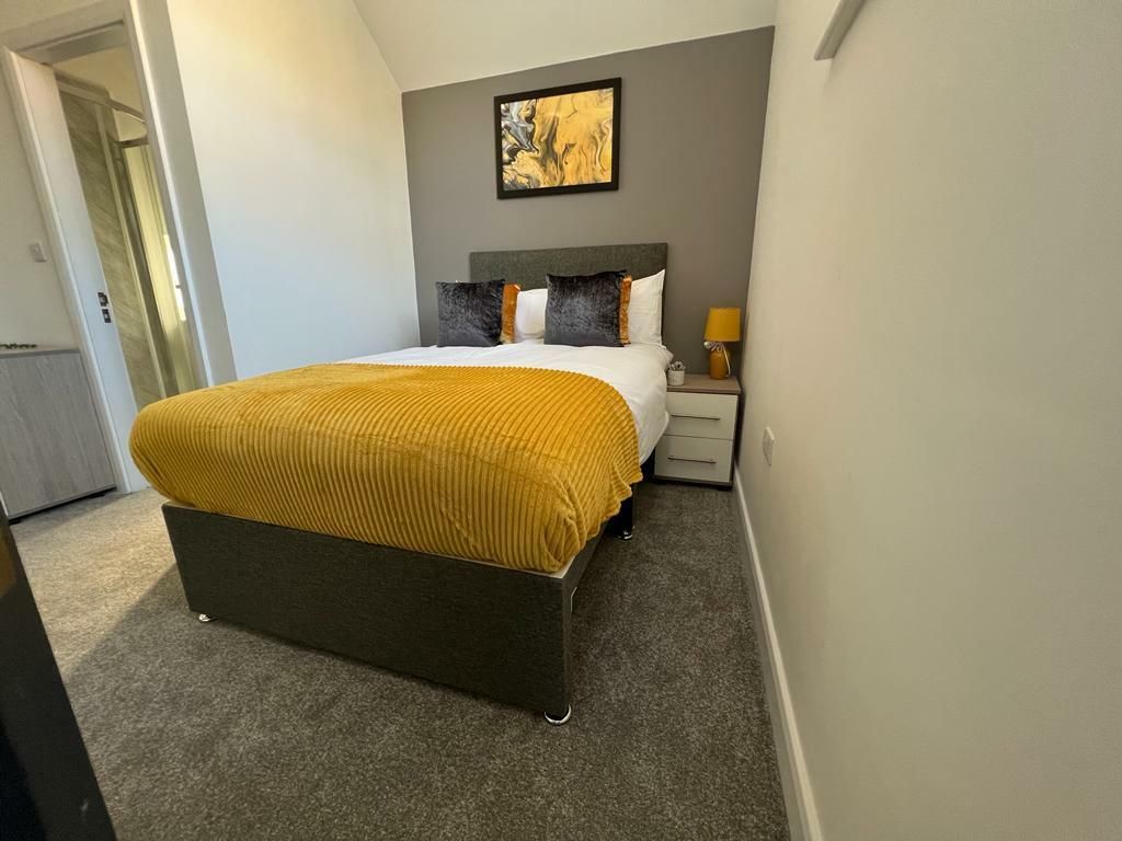 Property photo 2 of 29