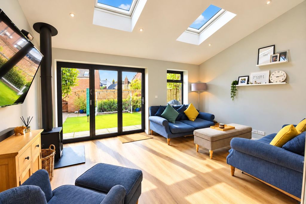 Property photo 2 of 21 d4F3d970-8d21-4A1c-B8B6-742Fb09ee2d8 (1).Png