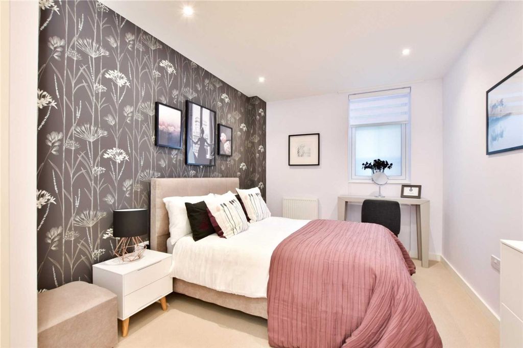 Property photo 3 of 4