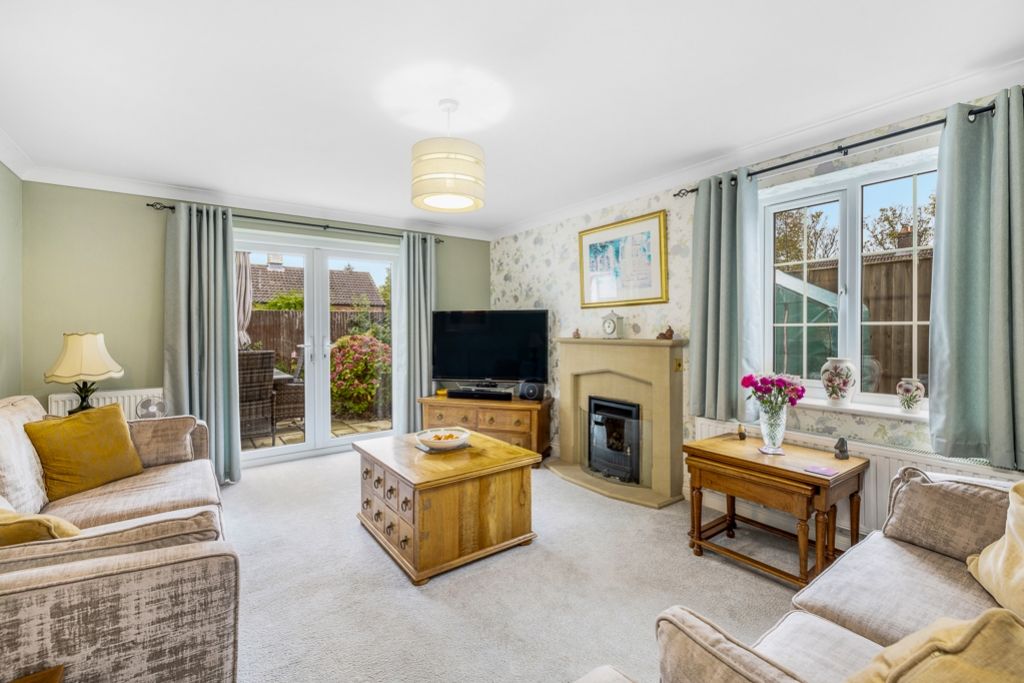 Property photo 2 of 28 Daisy Cottage (Boston)-20