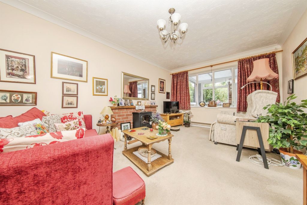 Property photo 2 of 14