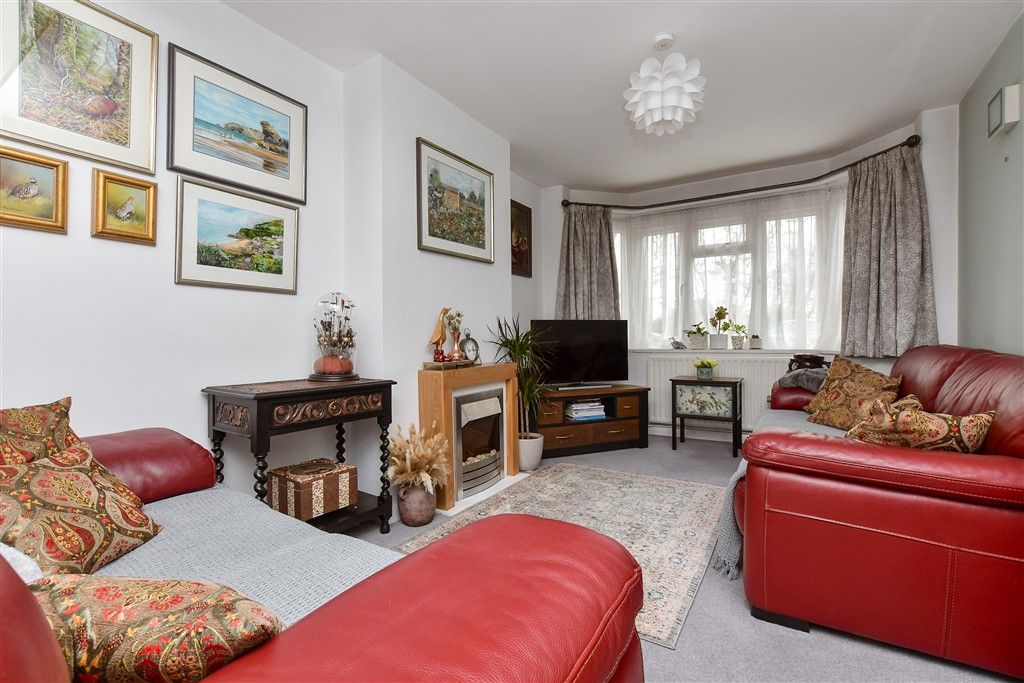 Property photo 2 of 18 Lounge / Dining Room