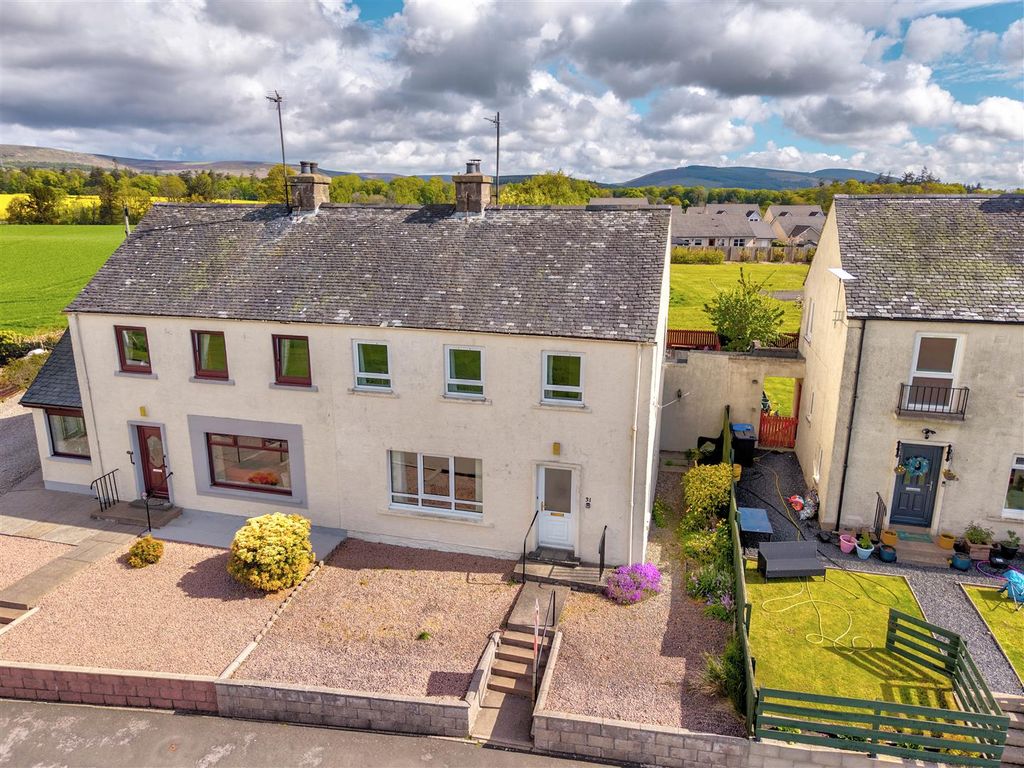 Property photo 1 of 17 31 Distillery Road Fettercairn-2.Jpg