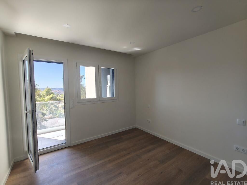 Property photo 1 of 30