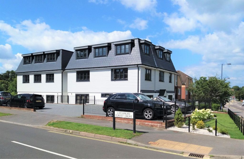 Property photo 1 of 6 Picture No. 14