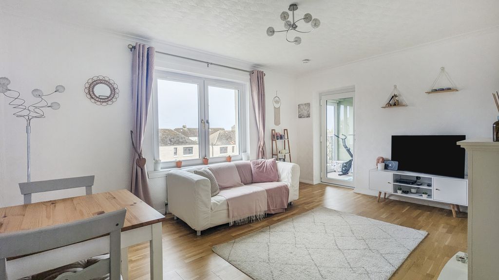 Property photo 2 of 17 Tlc_9A4642Fa-1A74-4Ab1-84F2-Dca950E7174c_7A2386B