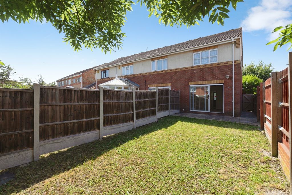 Property photo 3 of 16